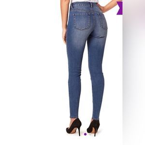 🔴 2 for $25 Miracle jean Tradewinds Faith Skinny Jeans